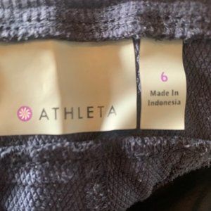 Size 6 Metro Athleta pants